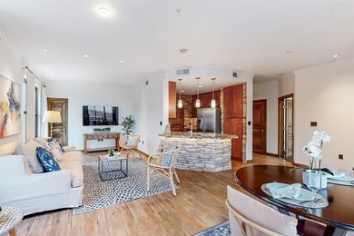 Lake Carolyn Condo For Sale in Irving Texas