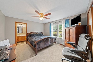 Dont miss this opportunity to own a beautiful 3 bed 2 bath home - photo 6