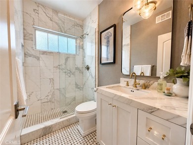 706 Ave B - photo 21