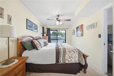 Fresh & inviting 2BR/2BA waterfront condominium at the 21MM! - photo 25