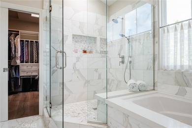 706 Ave B - photo 30