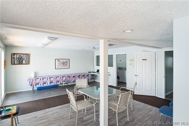 Fresh & inviting 2BR/2BA waterfront condominium at the 21MM! - photo 40