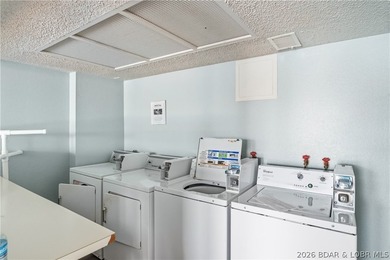 Fresh & inviting 2BR/2BA waterfront condominium at the 21MM! - photo 41