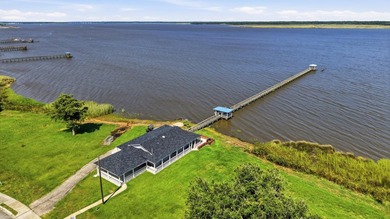 Welcome to coastal living at its finest in Harbor Club, a - photo 43
