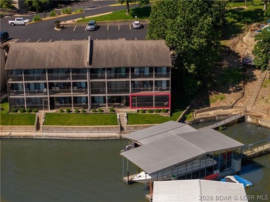 Fresh & inviting 2BR/2BA waterfront condominium at the 21MM! - photo 44
