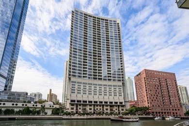 Enjoy sweeping Chicago River and skyline views from this - photo 1