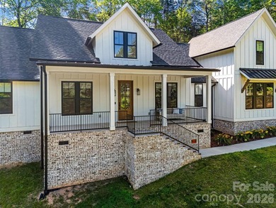 Welcome to this exceptional 5-bedroom (4 bedrooms per septic - photo 2