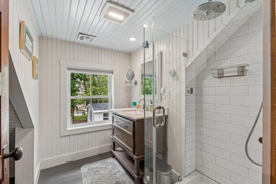 Welcome to 127 Valley Avenue on beautiful Great Diamond Island - photo 26