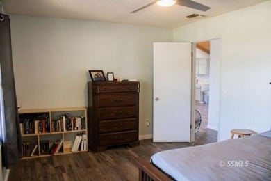 Located in a highly desirable area of Lake Isabella, Squirrel - photo 26