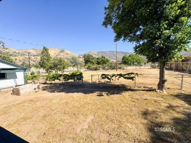 Located in a highly desirable area of Lake Isabella, Squirrel - photo 34