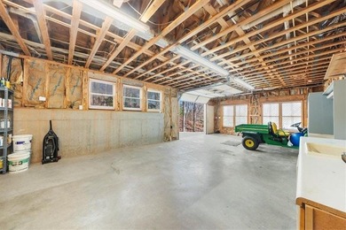 **BACK ON MARKET - BUYER TRANSFERRED**Prime Lake Lanier location - photo 48