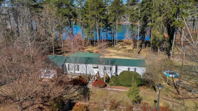 Lake Home For Sale in Anderson, South Carolina