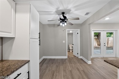 Beautifully situated between three outstanding parks and several - photo 22