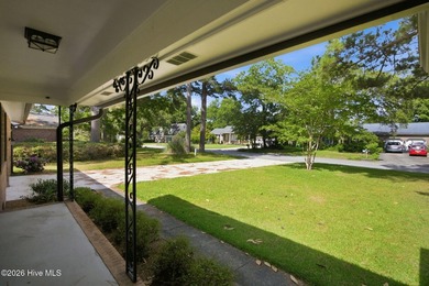 306 W Blackbeard Road, a solid, well-maintained brick home - photo 3