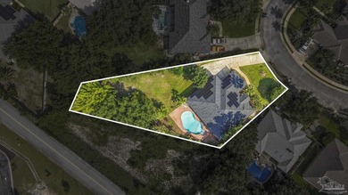 (PAID OFF SOLAR PANELS :)- Immaculate custom built home in - photo 4