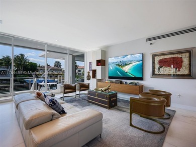 Waterfront luxury reimagined with 100' of frontage & a 15,000 lb - photo 8