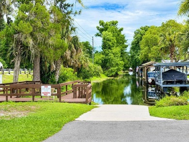 Welcome to Lake Griffin Isles, a sought-after waterfront 55+ - photo 16
