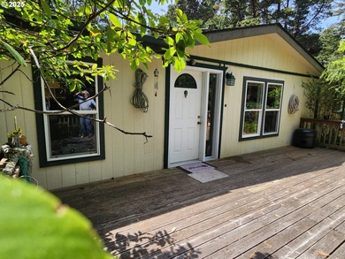 Garrison Lake Home For Sale in Portorford Oregon