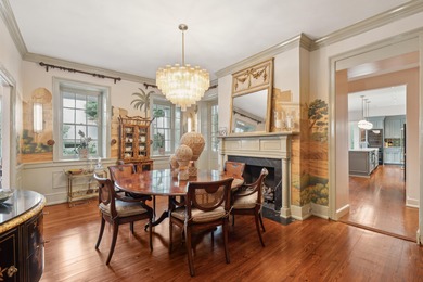 42 South Battery, also known as the Robert Murray House is a