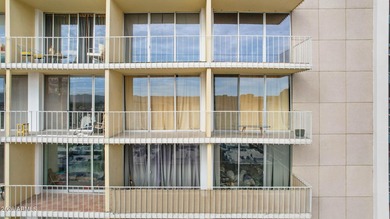 Mid Century Phoenix's #1 tower built w/ Al Beadle as the - photo 31