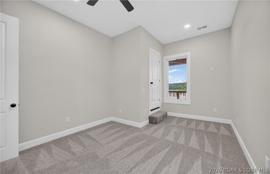 NEW CONSTRUCTION at the 63 MM in Emerald Hills gated community - photo 32