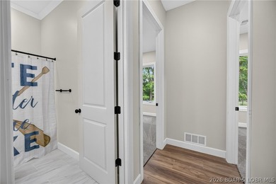 NEW CONSTRUCTION at the 63 MM in Emerald Hills gated community - photo 34