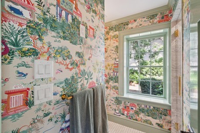 42 South Battery, also known as the Robert Murray House is a