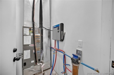 NEW CONSTRUCTION at the 63 MM in Emerald Hills gated community - photo 50