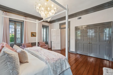 42 South Battery, also known as the Robert Murray House is a