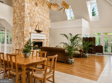 A truly one-of-a-kind waterfront estate, privately situated on 4 - photo 5