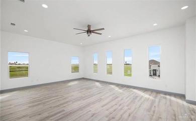 Experience luxury living in this stunning 4-bedroom, 3.5-bath - photo 11