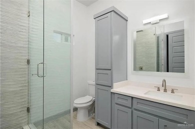 Experience luxury living in this stunning 4-bedroom, 3.5-bath - photo 13
