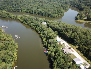 Charming waterfront home with TWO docks and big storage room - photo 26