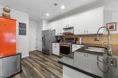 Located next to the Preakness Valley Golf Course, this sought - photo 16