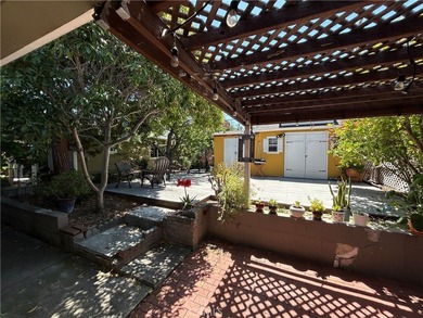 3 bedroom 2 bath 1947 sqft home with 6060 sqft lot in Redwood - photo 11