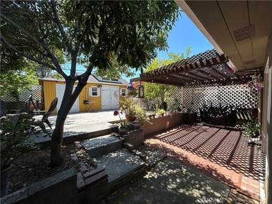 3 bedroom 2 bath 1947 sqft home with 6060 sqft lot in Redwood - photo 12