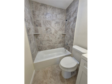 4,007.50$ * down payment with FHA loan* BEAUTIFUL REMODELED - photo 15