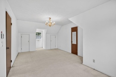 Spacious Cape Cod home with serene golf course views just - photo 29