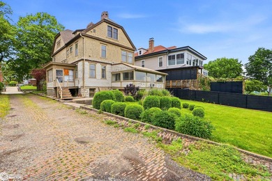 Perched atop the bluff with sweeping views of the Mississippi - photo 42