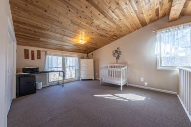 Charming waterfront home with TWO docks and big storage room - photo 16