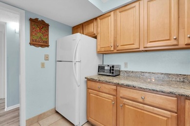 GREAT VALUE Under $1M--this Gulf-front condo offers outstanding - photo 10