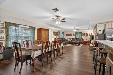 WELCOME HOME! This charming, well-maintained 3-bedroom, 2.5-bath - photo 12