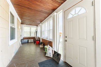 This property is the perfect situation for a duplex, with one - photo 14