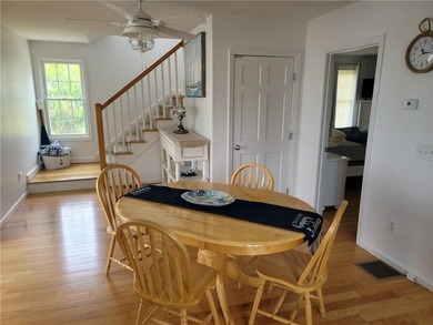 Snug harbor * The Pipers Nest* This beautiful Colonial offers 3 - photo 14