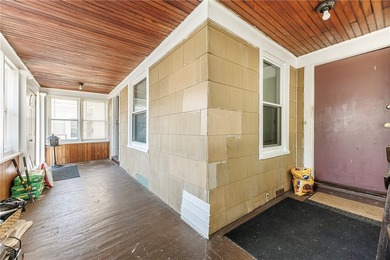 This property is the perfect situation for a duplex, with one - photo 15