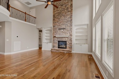 Elegant Family Home in Prestigious Farragut School zone - - photo 15