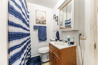 This property is the perfect situation for a duplex, with one - photo 24