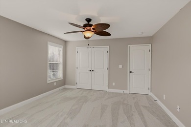 Elegant Family Home in Prestigious Farragut School zone - - photo 33