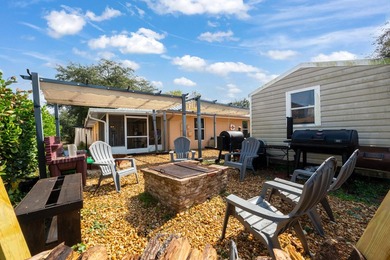 WELCOME HOME! This charming, well-maintained 3-bedroom, 2.5-bath - photo 33