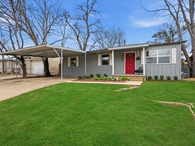 Lake Ray Hubbard Home For Sale in Rockwall Texas